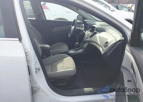 2016 Chevrolet Cruze Limited 1Lt Auto z USA, uszkodzony, nr VIN 1G1PE5SB8G7164862